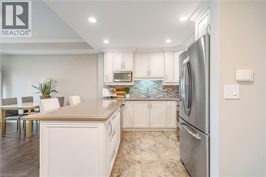 506 - 399 ELIZABETH STREET Image 15