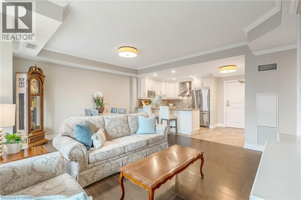 506 - 399 ELIZABETH STREET Image 18