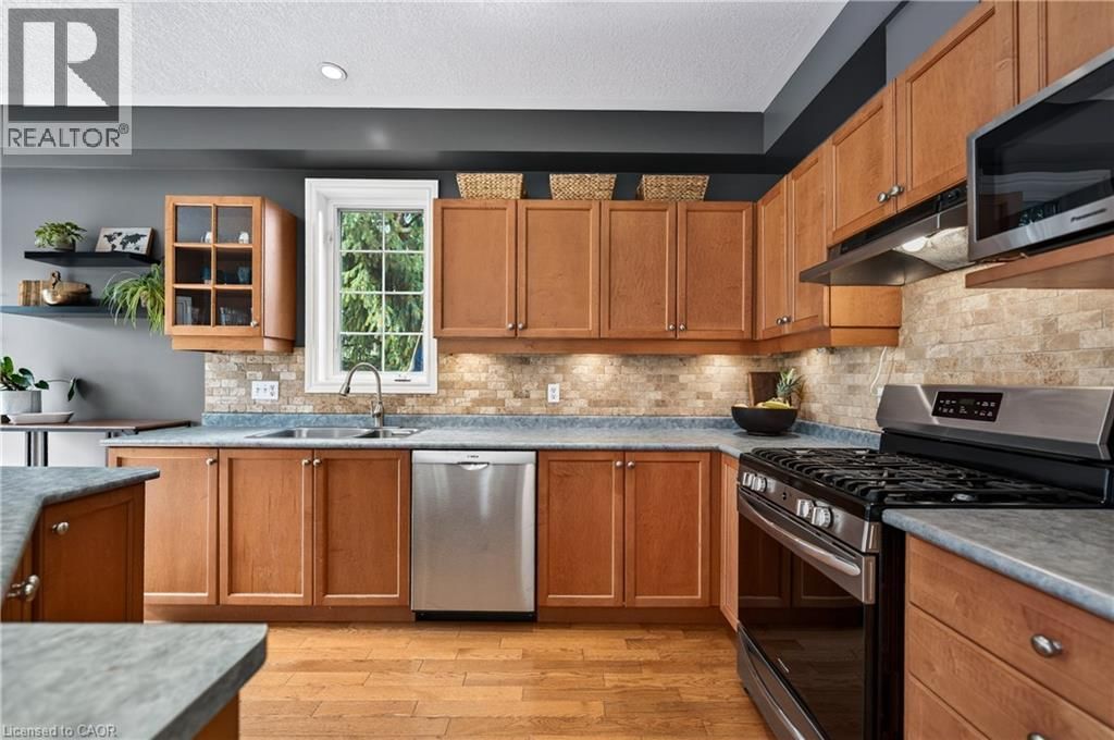 608 BLUENOSE COURT Image 20