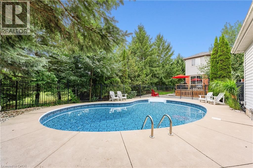 608 BLUENOSE COURT Image 40