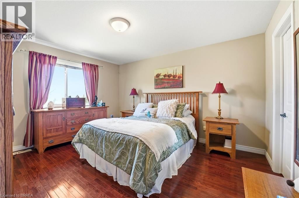 26 COBBLESTONE DRIVE Image 16