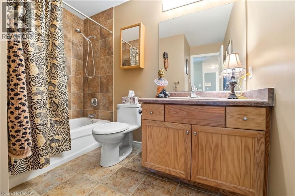 26 COBBLESTONE DRIVE Image 21