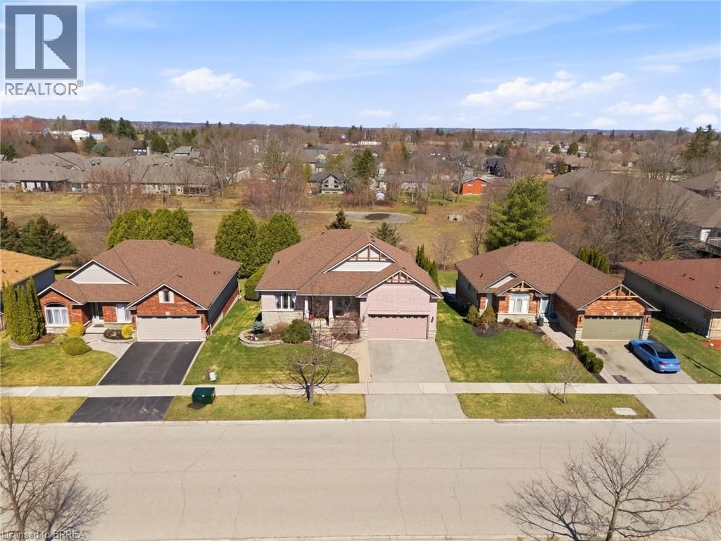 26 COBBLESTONE DRIVE Image 3