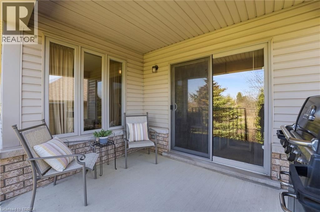 26 COBBLESTONE DRIVE Image 32