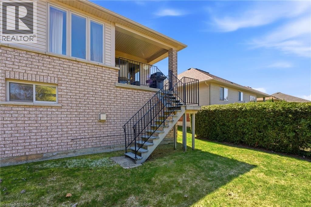 26 COBBLESTONE DRIVE Image 35