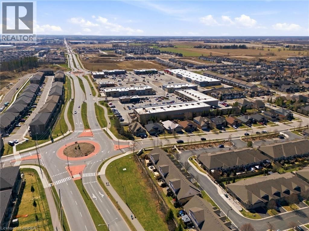 26 COBBLESTONE DRIVE Image 43