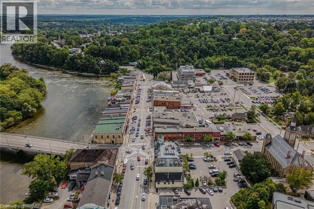 26 COBBLESTONE DRIVE Image 45