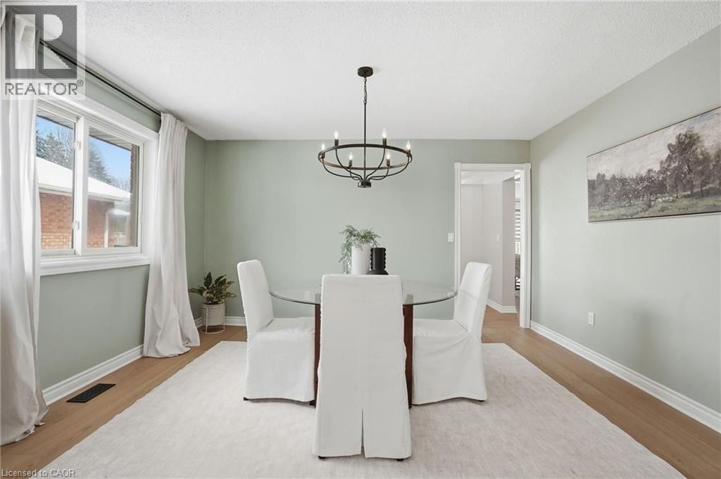 181 LAWRENCE LANE Image 6