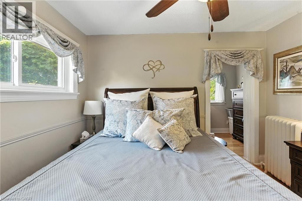 98 KENSINGTON AVENUE SOUTH Image 25