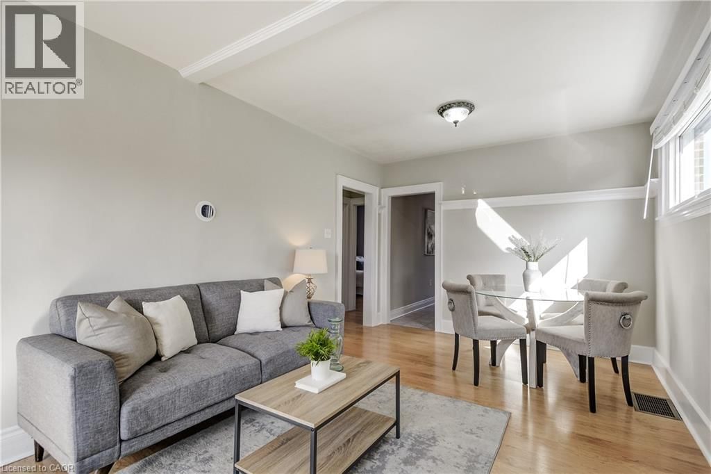 53 EAST 19TH STREET Image 1