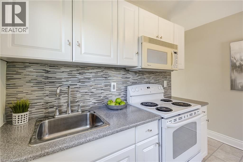 53 EAST 19TH STREET Image 11