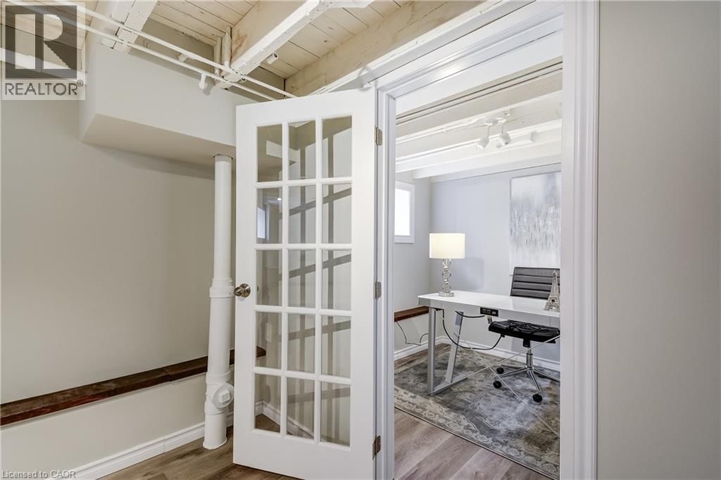 53 EAST 19TH STREET Image 23