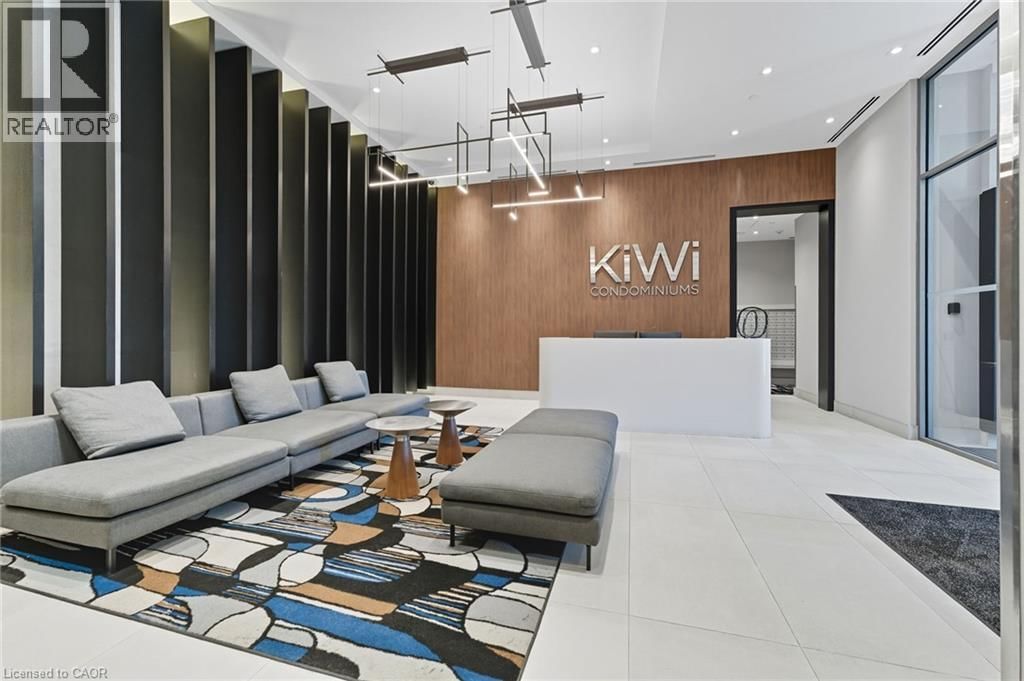 212 KING WILLIAM STREET Image 36