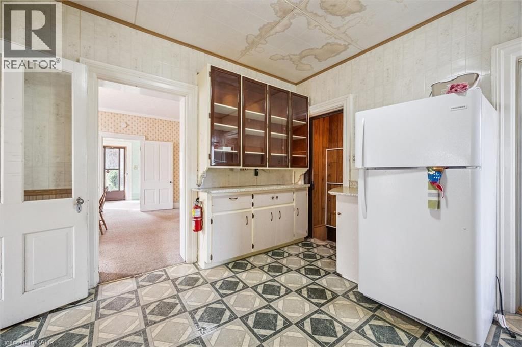 56 MCNAUGHTON STREET Image 12