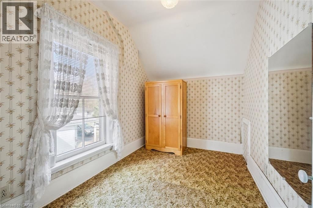 56 MCNAUGHTON STREET Image 22