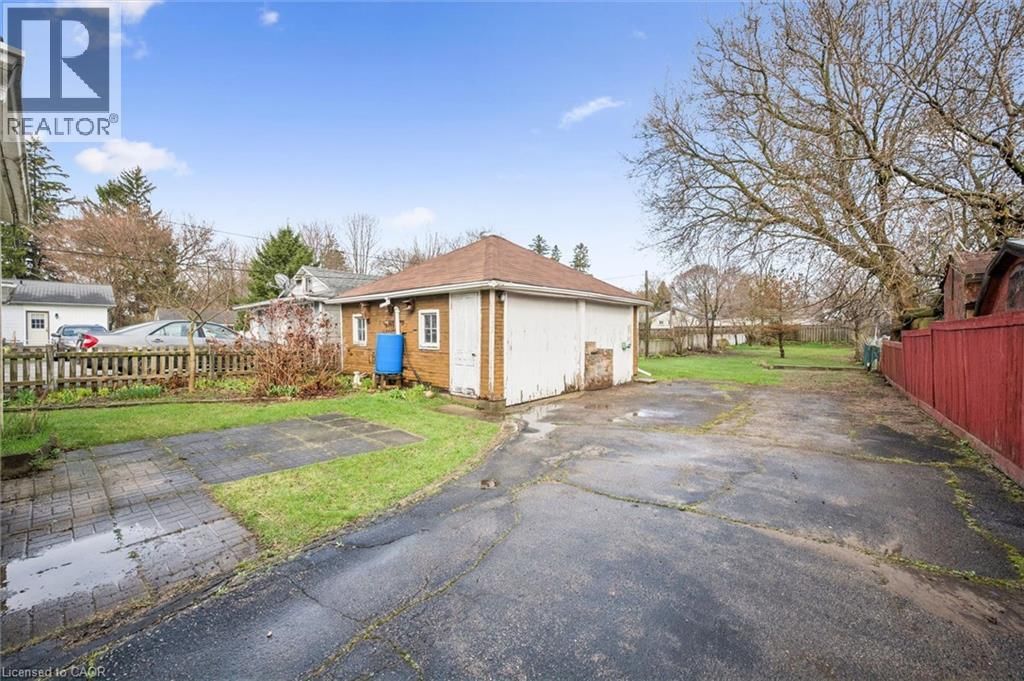 56 MCNAUGHTON STREET Image 26