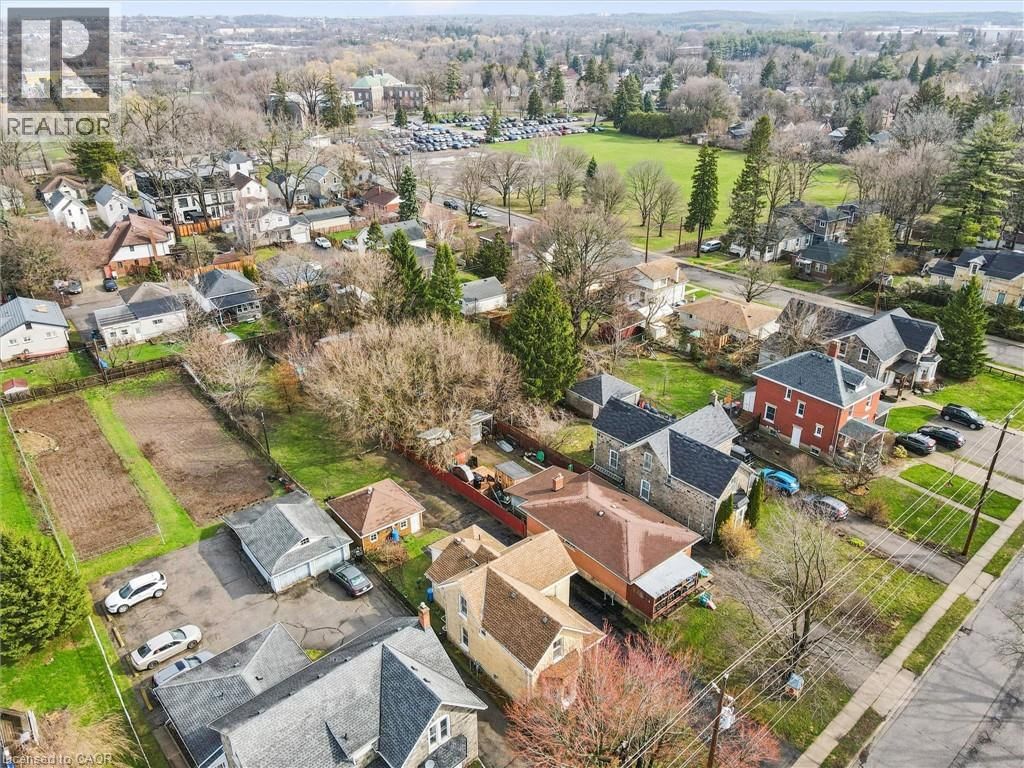 56 MCNAUGHTON STREET Image 38