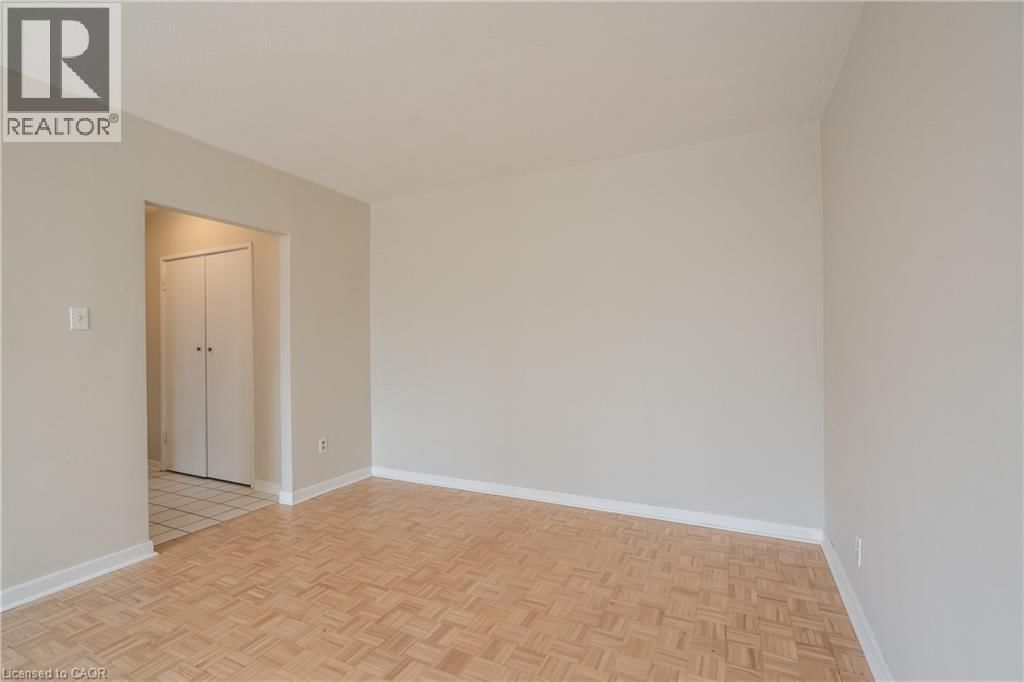 9 - 2433 FIRST STREET Image 23