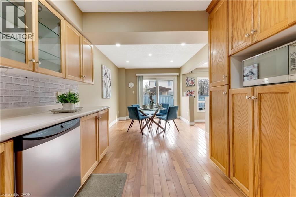 135 VERONICA DRIVE Image 7