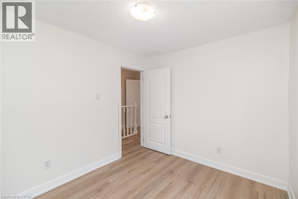 60 KEITH STREET Image 23