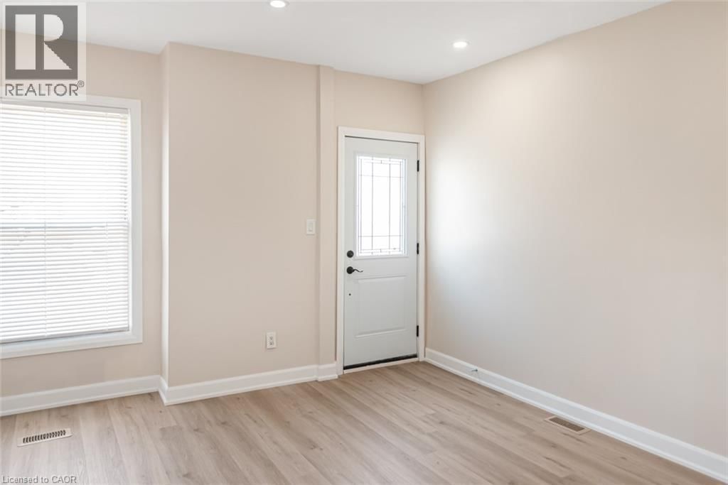 60 KEITH STREET Image 4