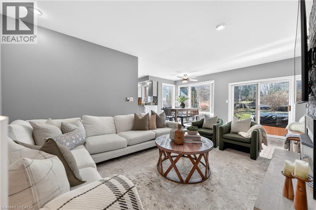 38 GLEN ABBEY COURT Image 17