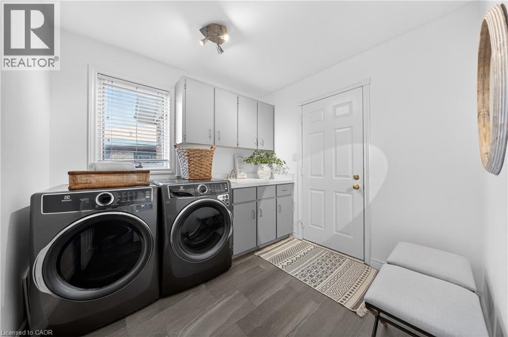 38 GLEN ABBEY COURT Image 19