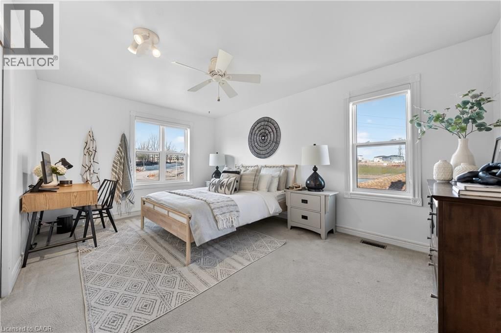 38 GLEN ABBEY COURT Image 28