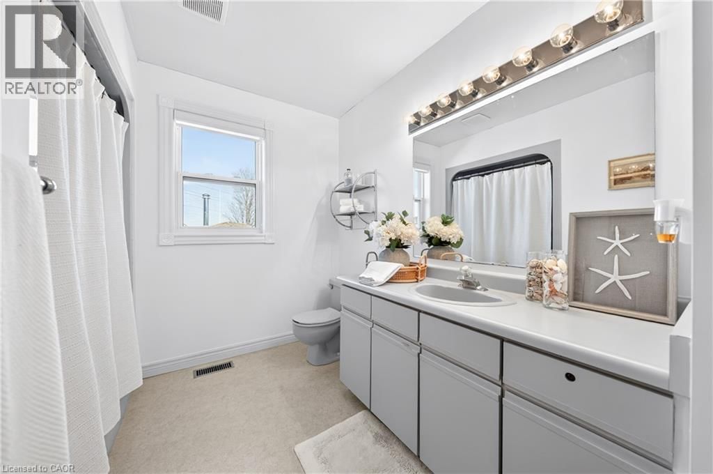 38 GLEN ABBEY COURT Image 32