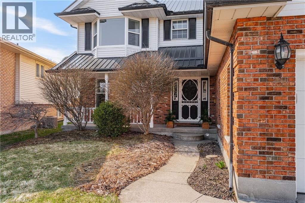 38 GLEN ABBEY COURT Image 4