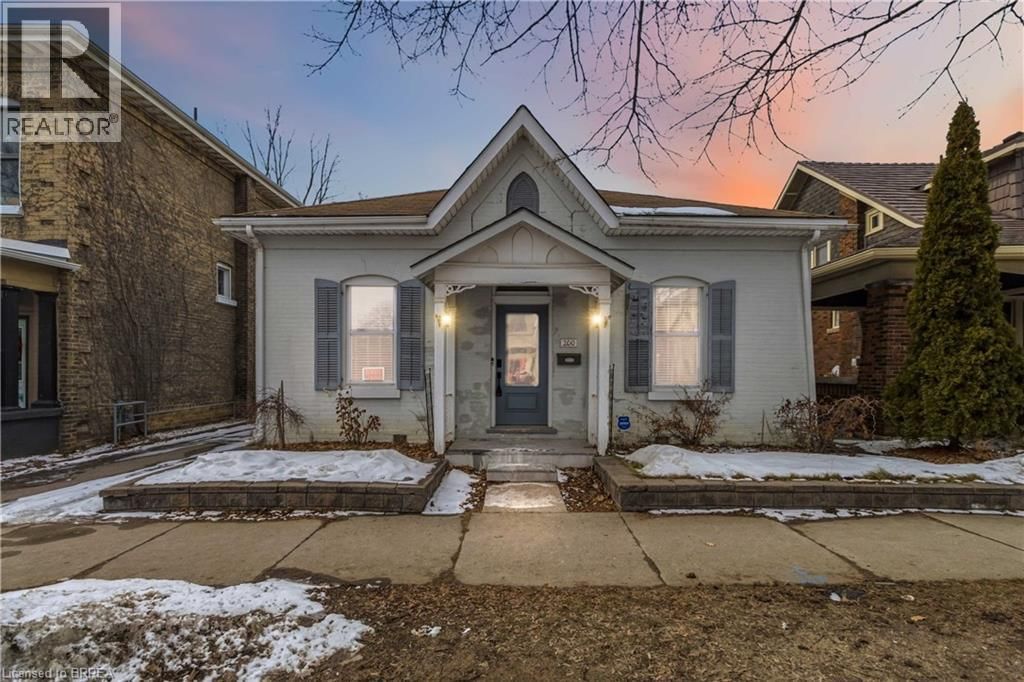 200 BRANT AVENUE Image 1