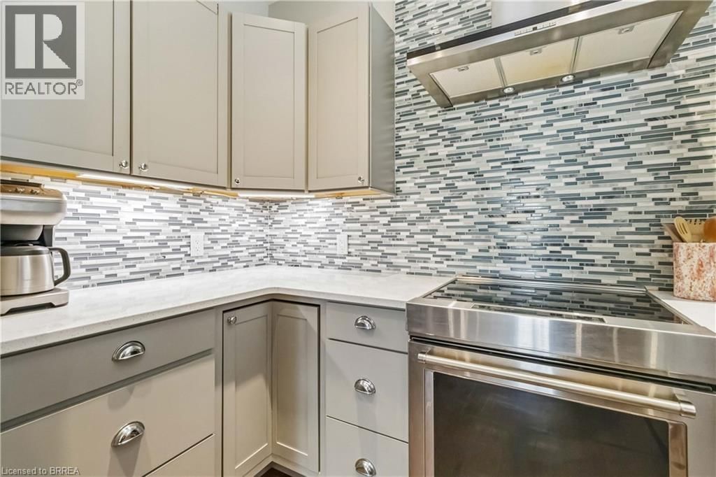 200 BRANT AVENUE Image 15