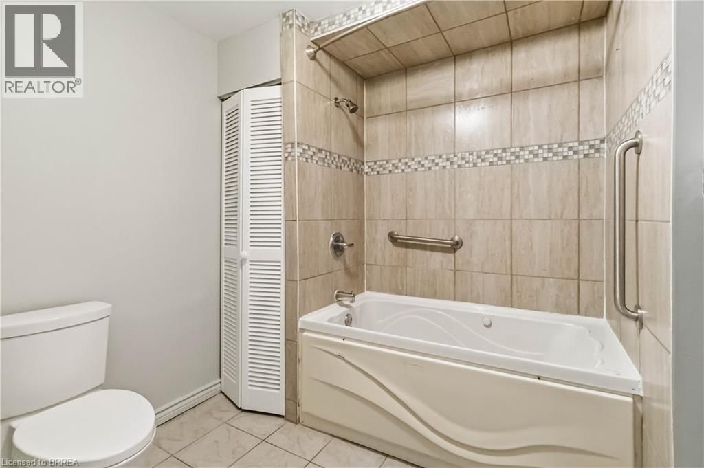 200 BRANT AVENUE Image 22