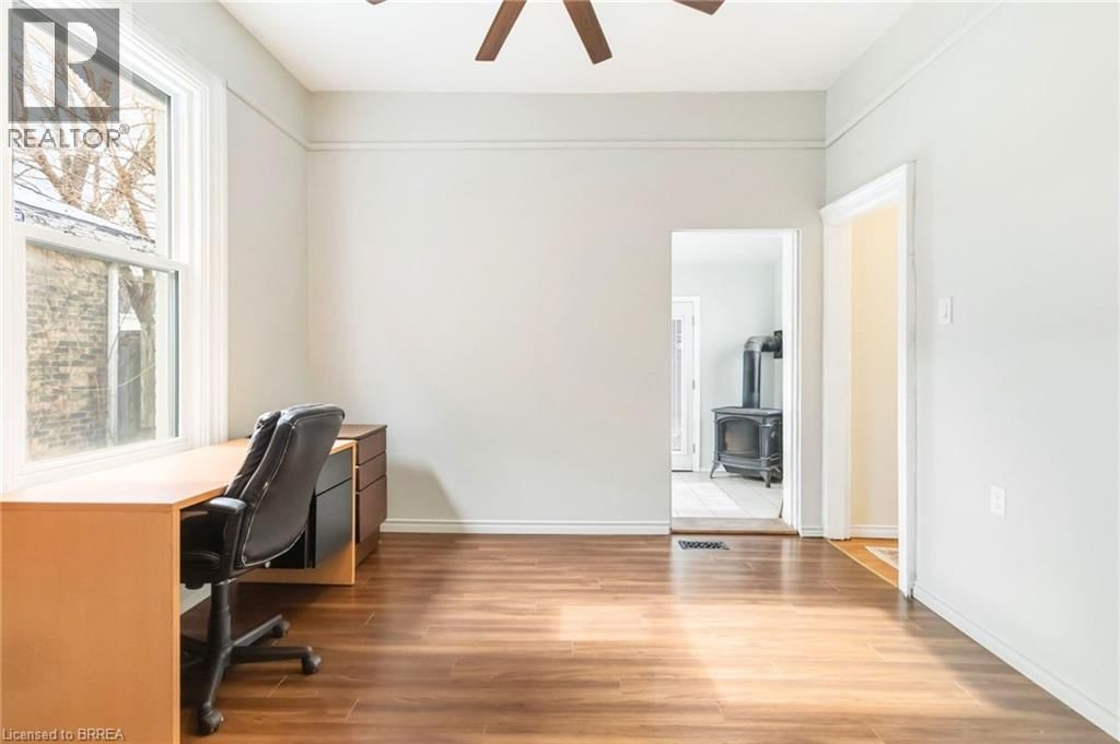 200 BRANT AVENUE Image 30