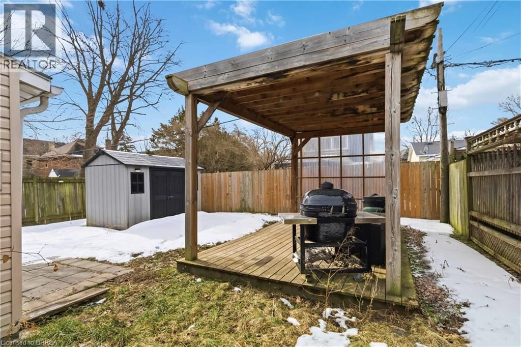 200 BRANT AVENUE Image 35