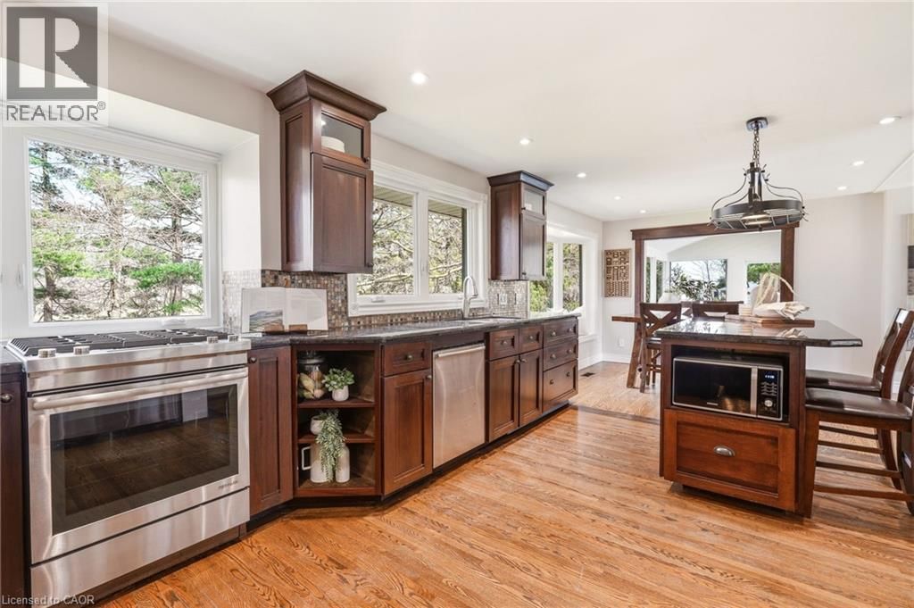 1189 BRITANNIA ROAD Image 15