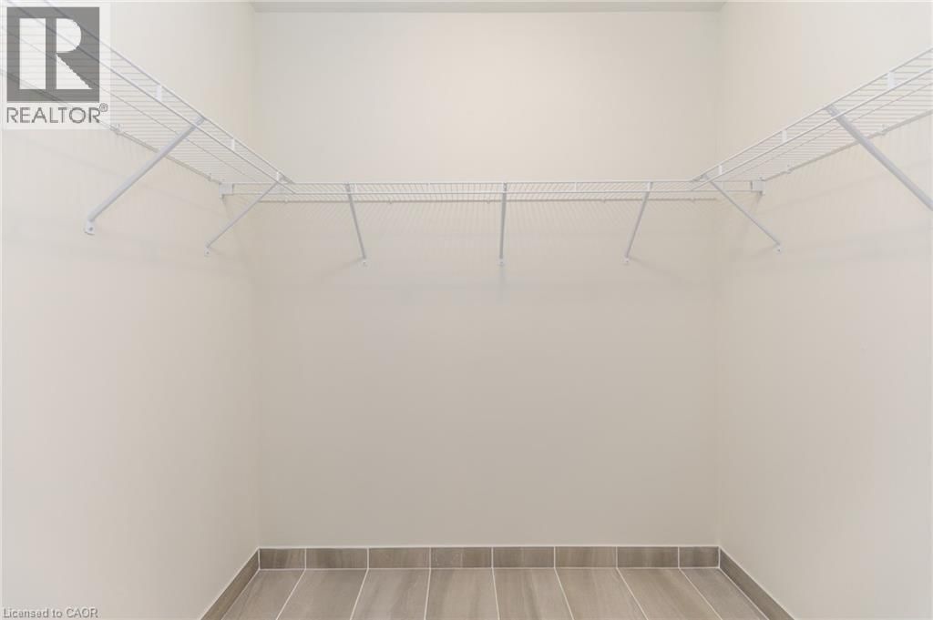 222 - 690 KING STREET WEST Image 6