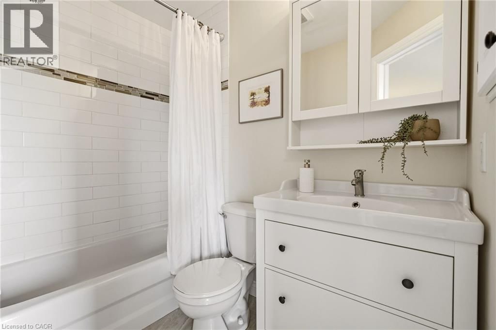 408 FAIRGATE WAY Image 17