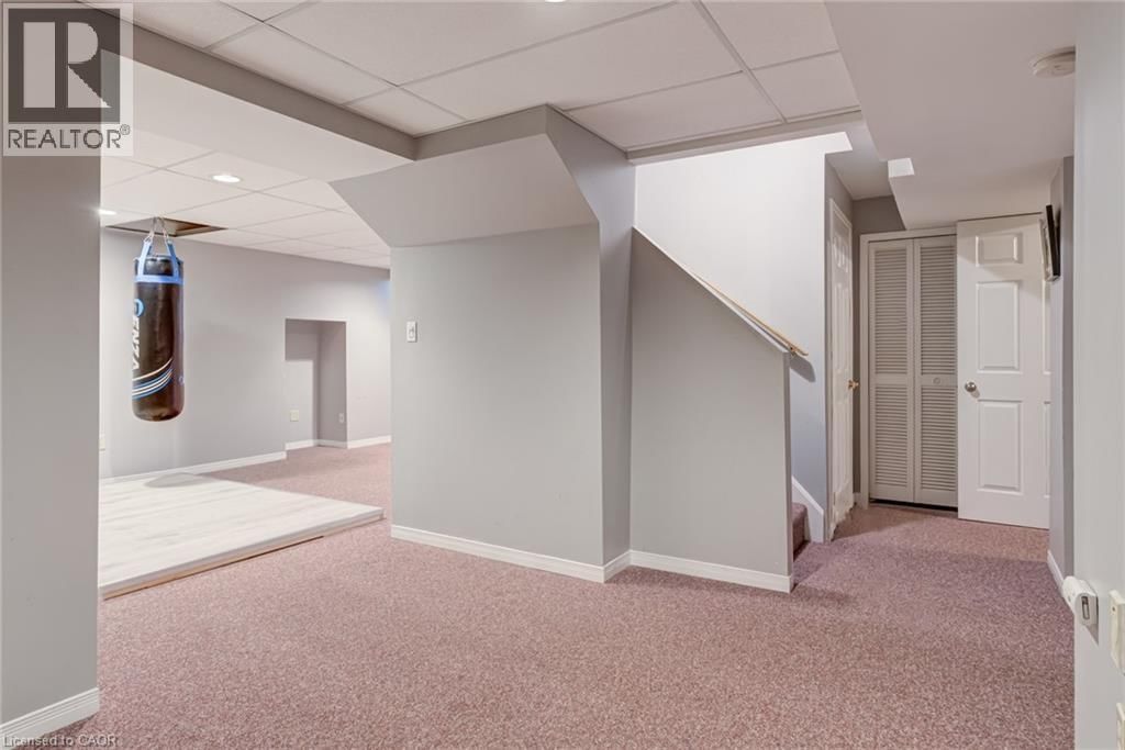 2055 HUNTERS WOOD DRIVE Image 37