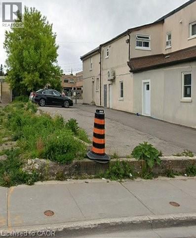 18 MILL STREET Image 2