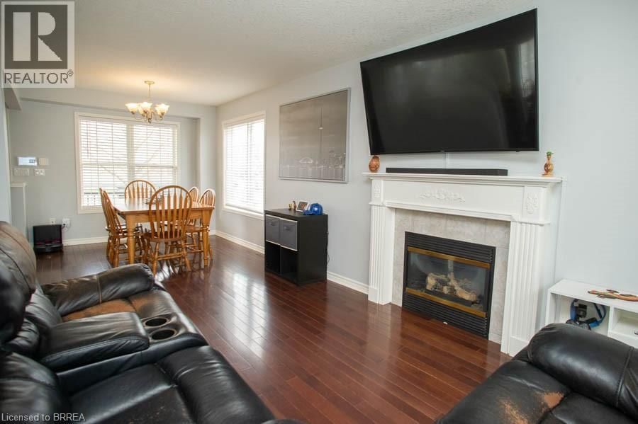 47 STOWE TERRACE Image 10