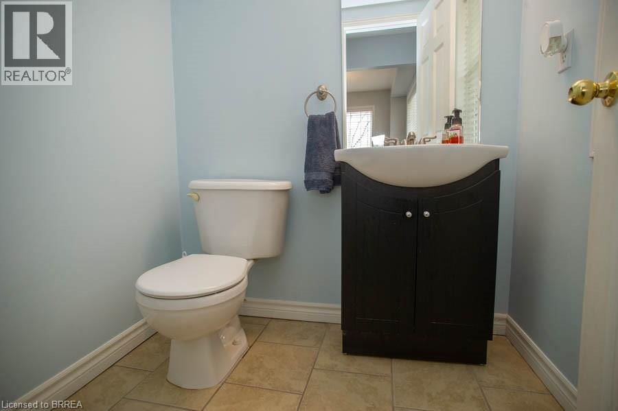 47 STOWE TERRACE Image 14