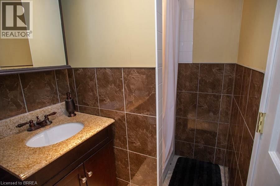 47 STOWE TERRACE Image 28