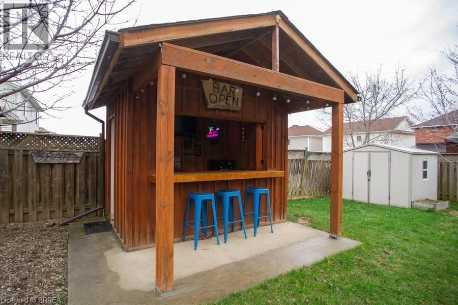 47 STOWE TERRACE Image 32