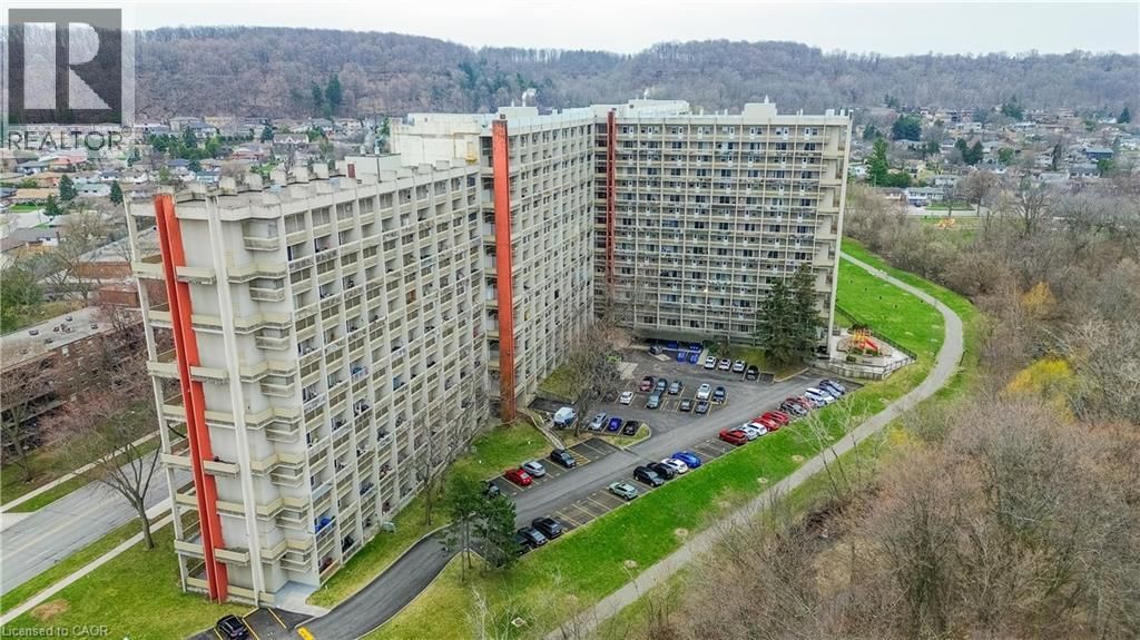 811 - 350 QUIGLEY ROAD Image 4