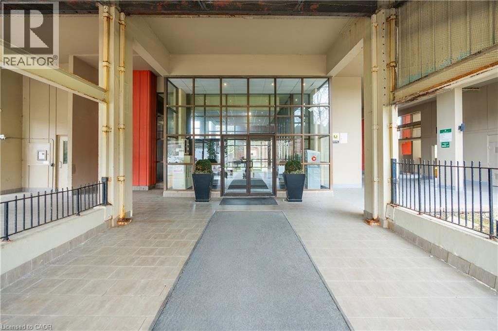 811 - 350 QUIGLEY ROAD Image 6