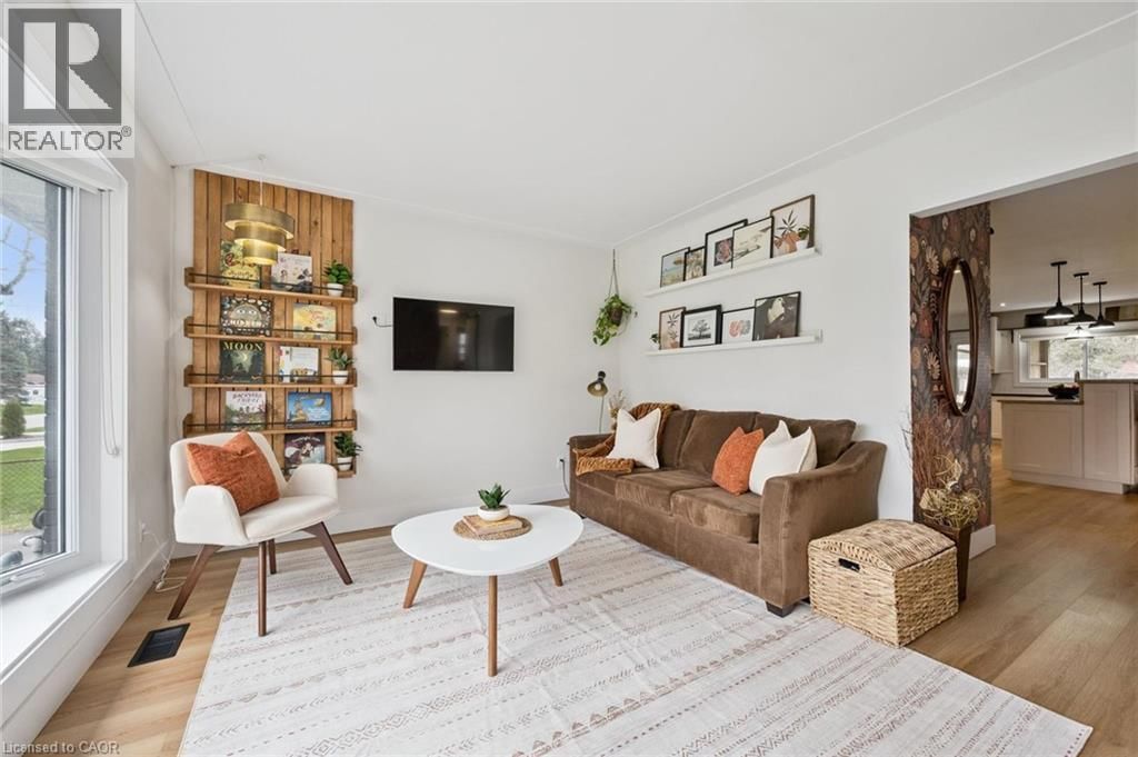 65 SCHWEITZER STREET Image 5