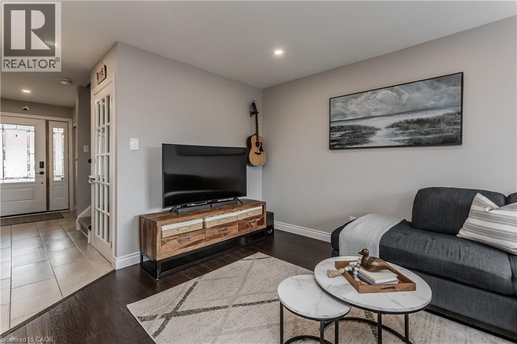 71 - 528 SHERATON ROAD Image 20