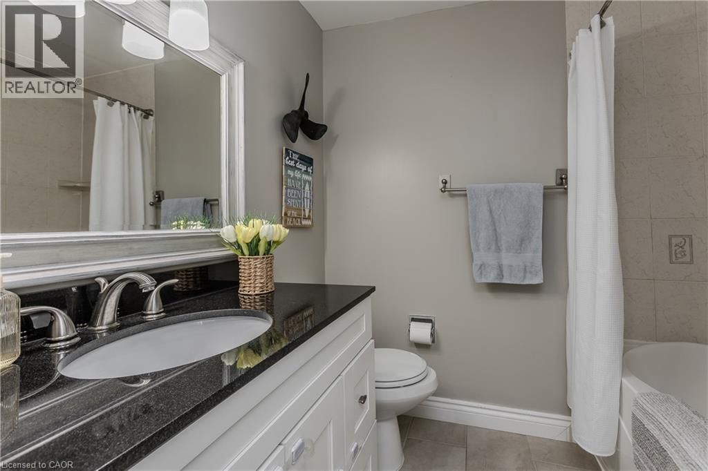 71 - 528 SHERATON ROAD Image 27