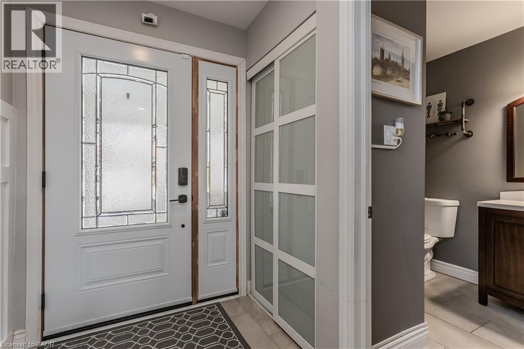 71 - 528 SHERATON ROAD Image 6